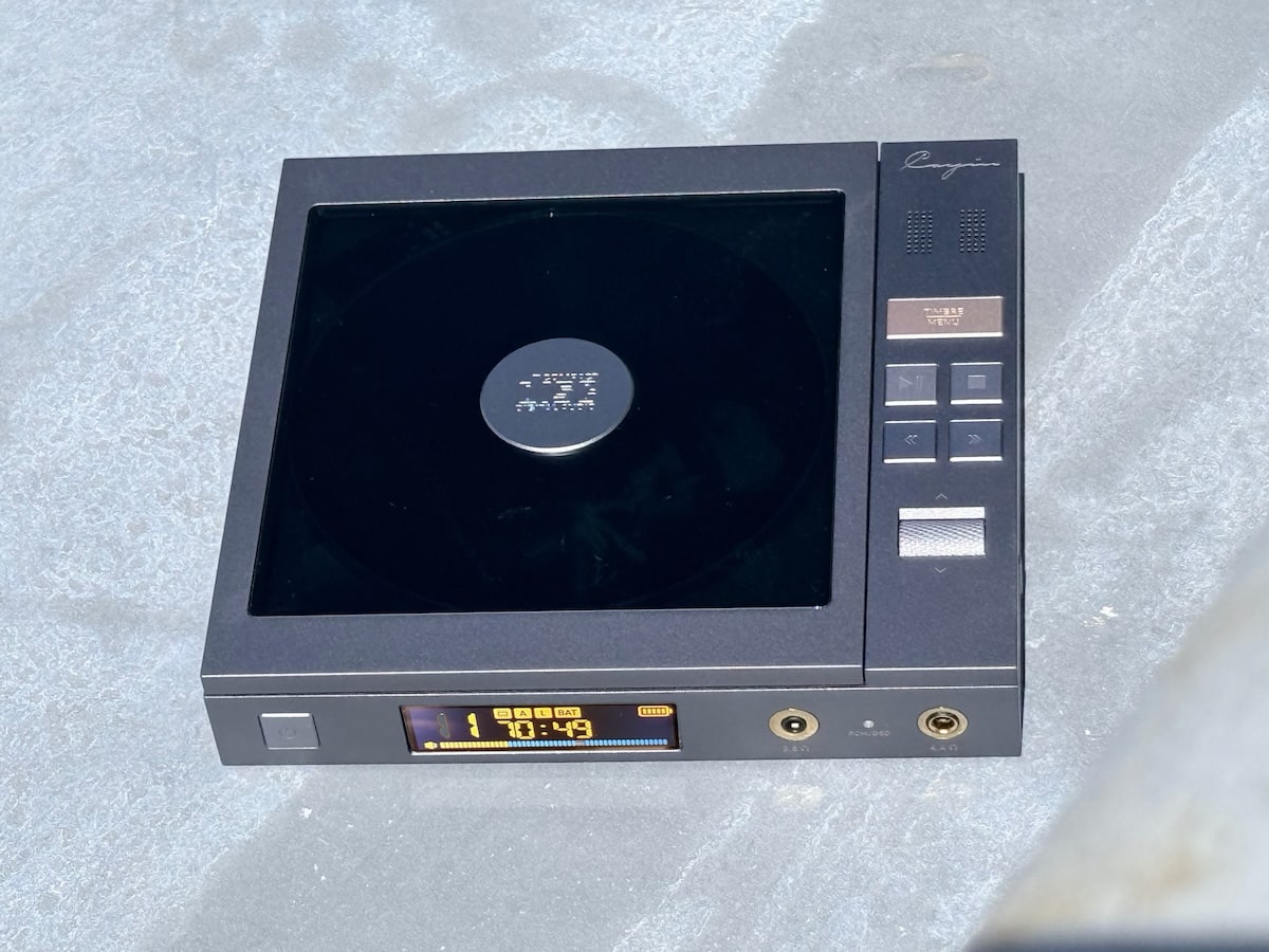 Cayin CP6 with the lid closed