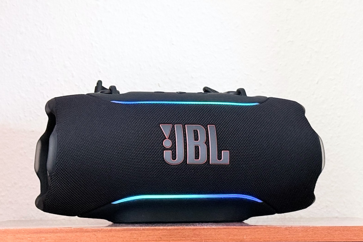 JBL Xtreme 5 with Light Show (® Stefan Schickedanz)