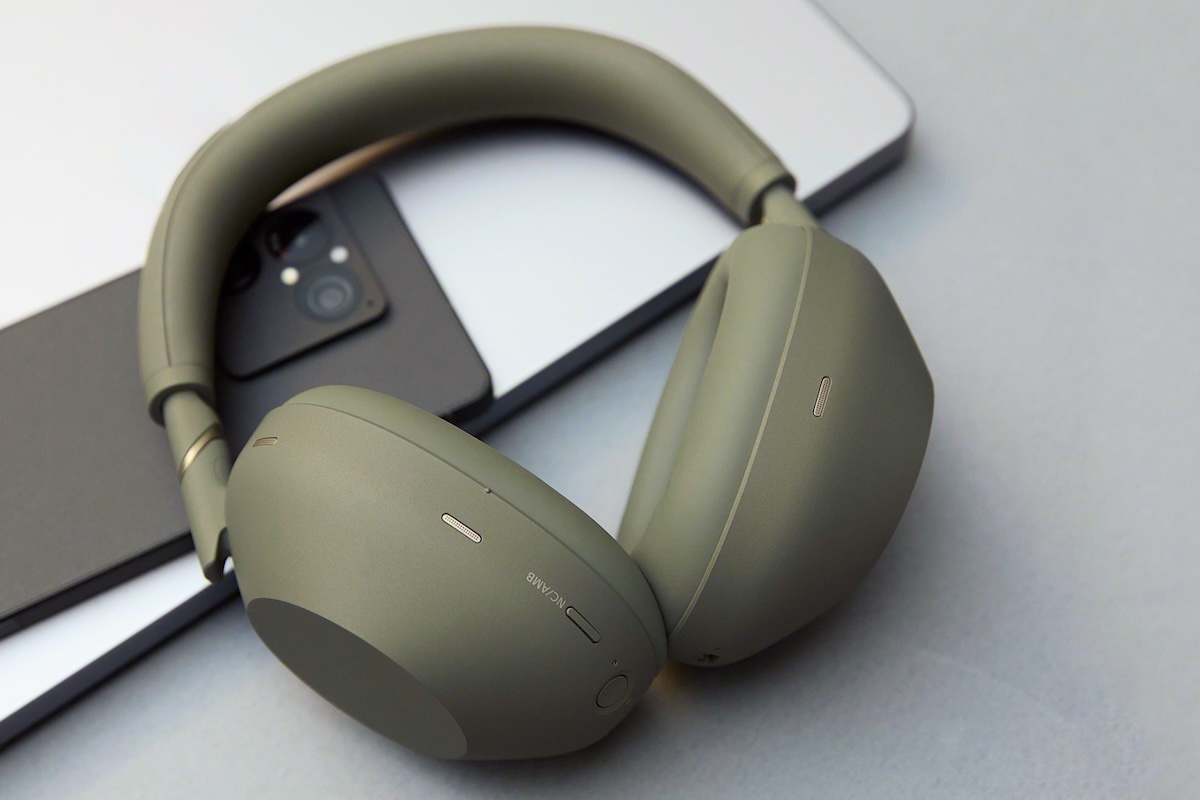 Sony WH-1000XM6 Olive Gray: A New Natural Color for Sony’s Flagship Noise-Canceling Headphones Sony WH-1000XM6 Olive Gray