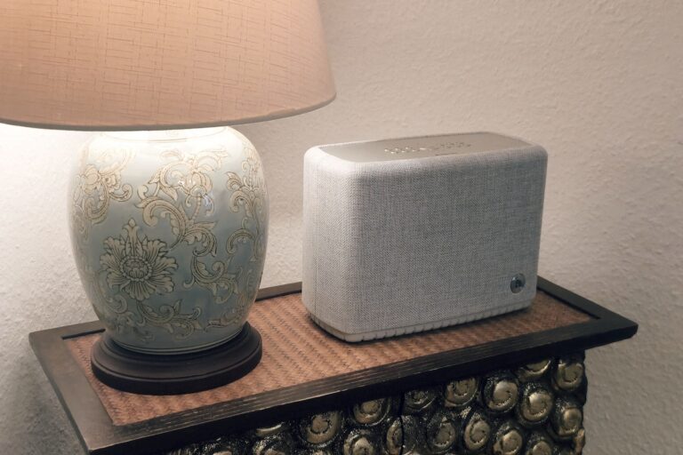 Audio Pro A15 W Review: Bluetooth + Multiroom Speaker Audio Pro A15 W in the living room