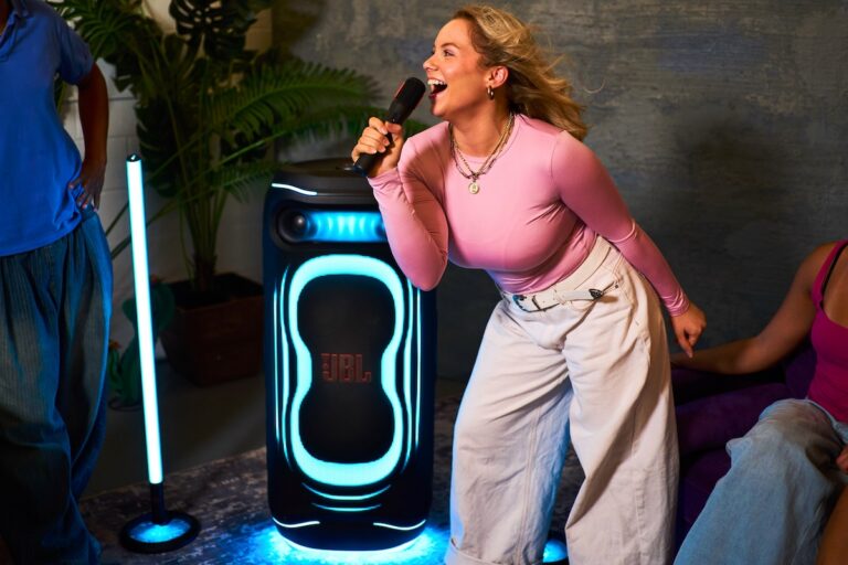 JBL PartyBox Ultimate 2: 1,500 watts, touchscreen, and AI karaoke JBL PartyBox Ultimate 2 with an illuminated front panel and touchscreen