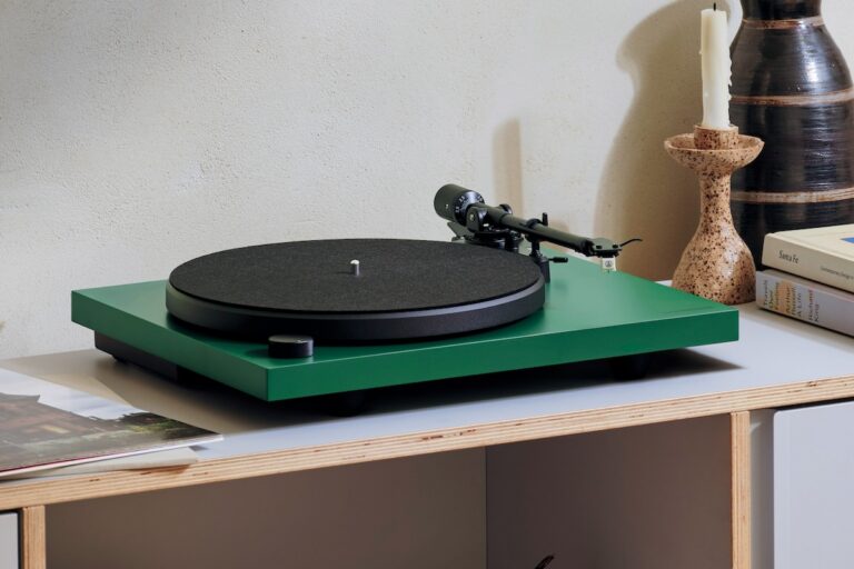 Cambridge Audio Spira: New Turntable with Bluetooth for 349 euros Cambridge Audio Spira