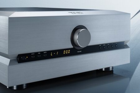 TAD-A1000D in Silver